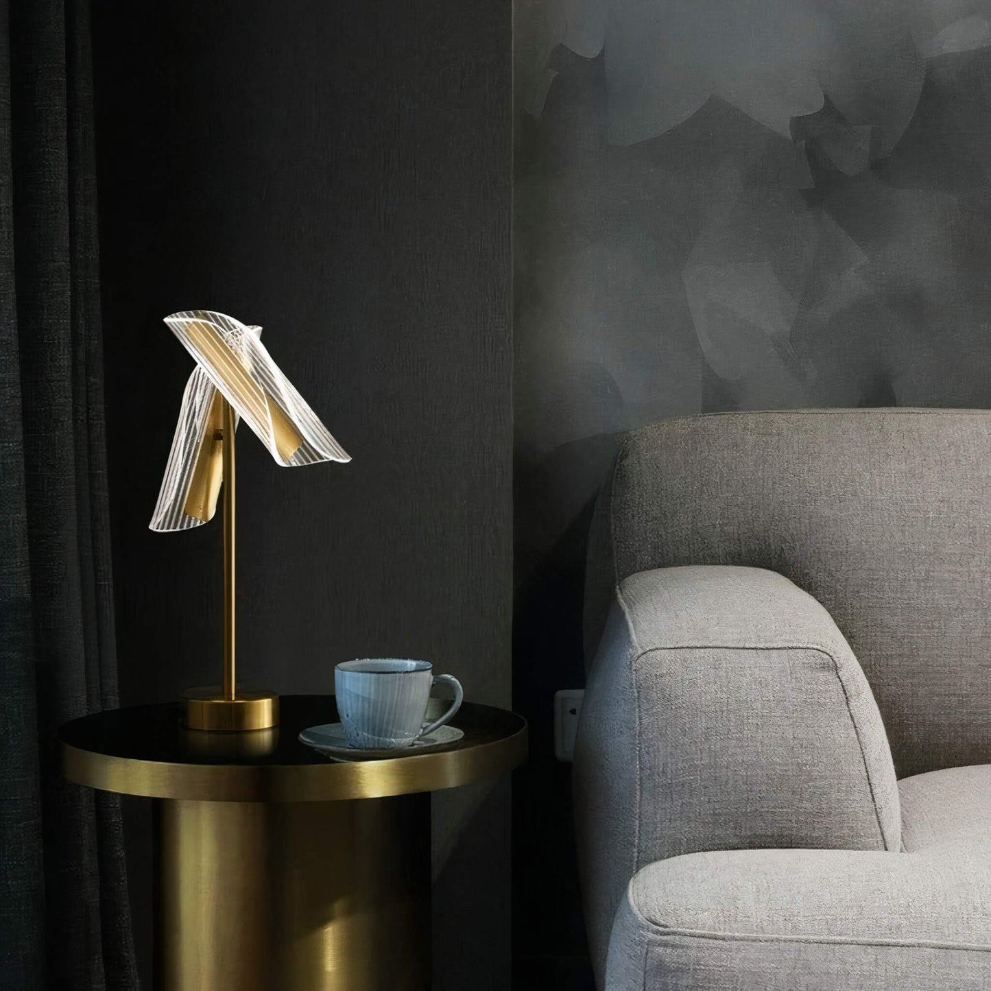 Nordic Flame LED Table Lamp