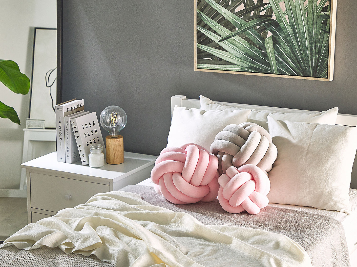 Premium Soft Round Knot Pillow